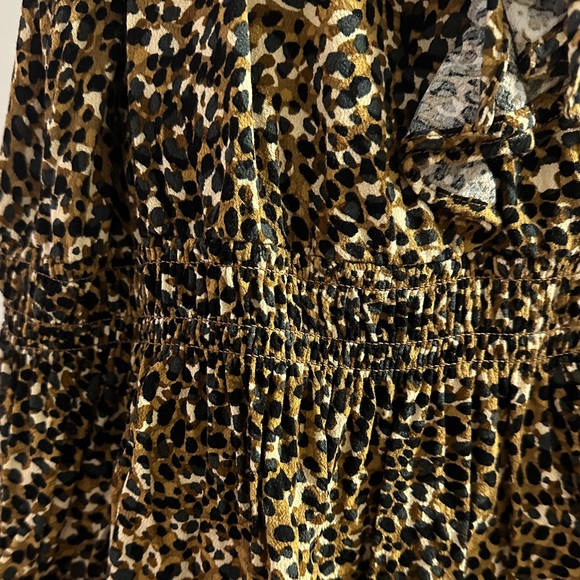 Leopard Print Waist-Defined Ruffle-Trim Top - Picture 7 of 8